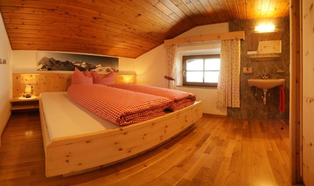 Villa Tobadillerhof Wenns Zimmer foto